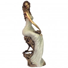 Lady Off-White and Gold